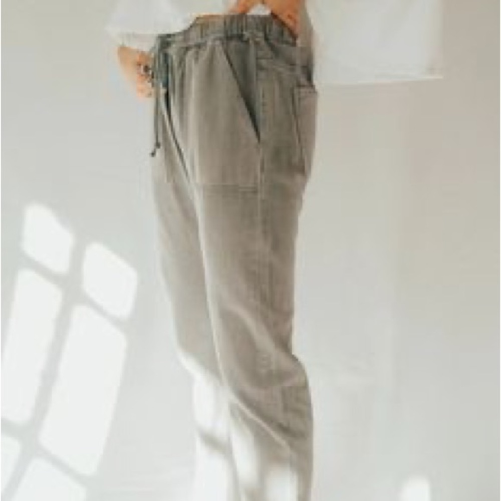 Carly Jean Los Angeles Taryn jogger pant